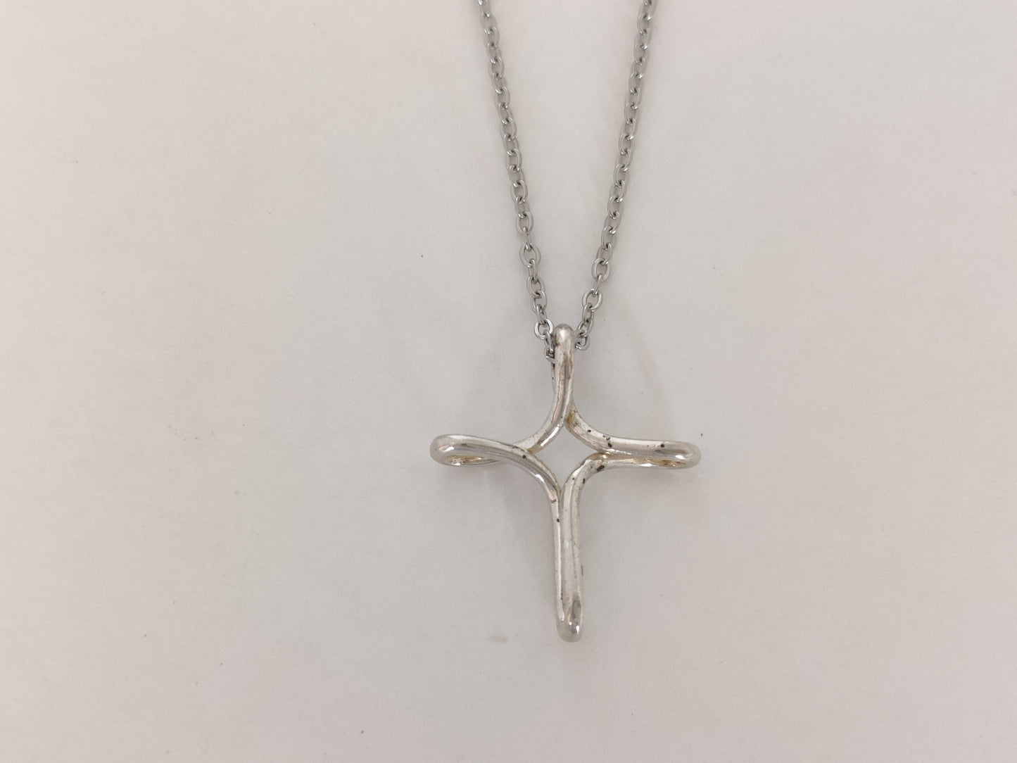 Tiffany & Co. Infinity Tiffany Necklace Infinity Cross Non-Original Chain Necklace