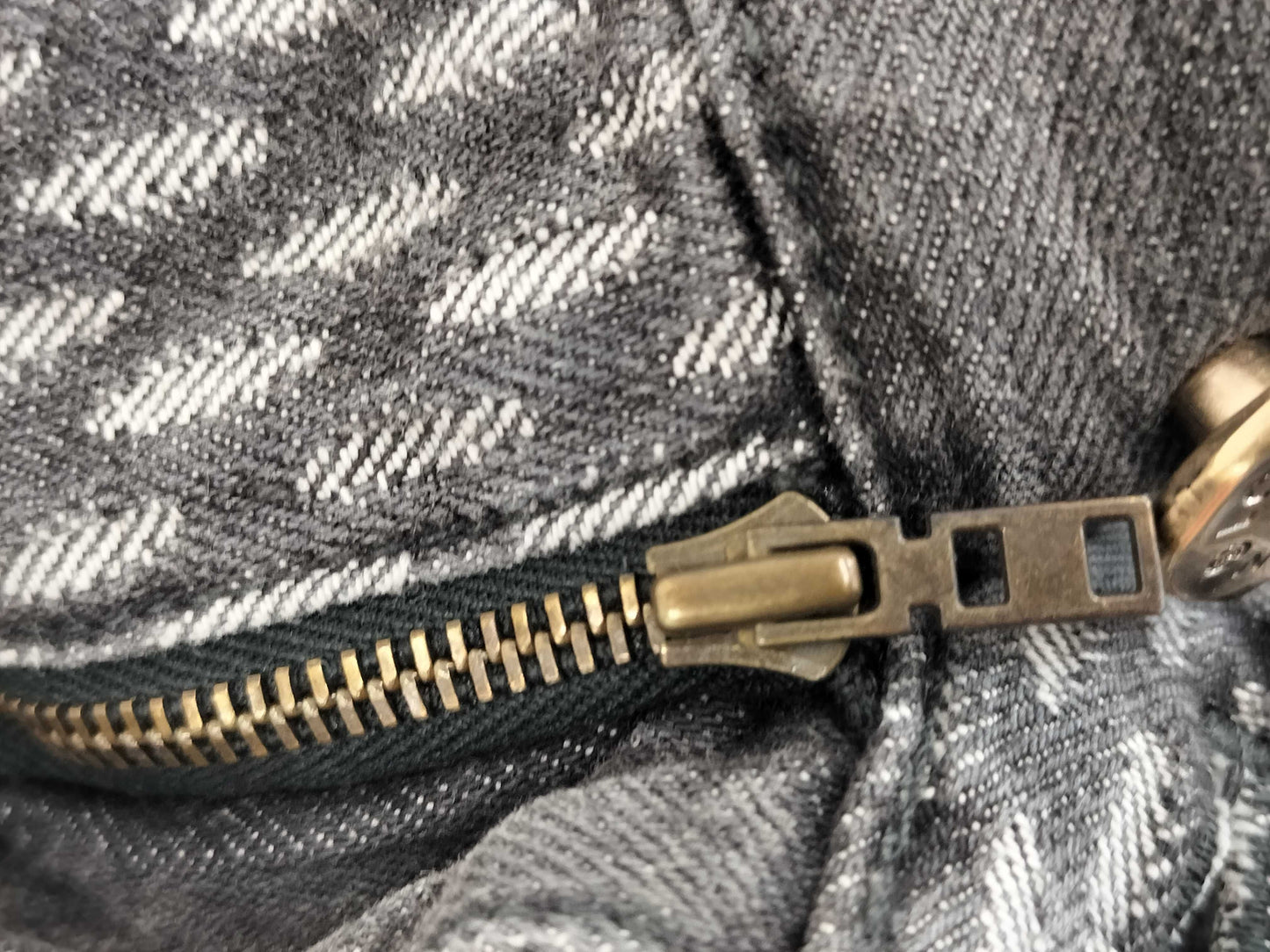 LOUIS VUITTON Damier Denim Pants, Size 29