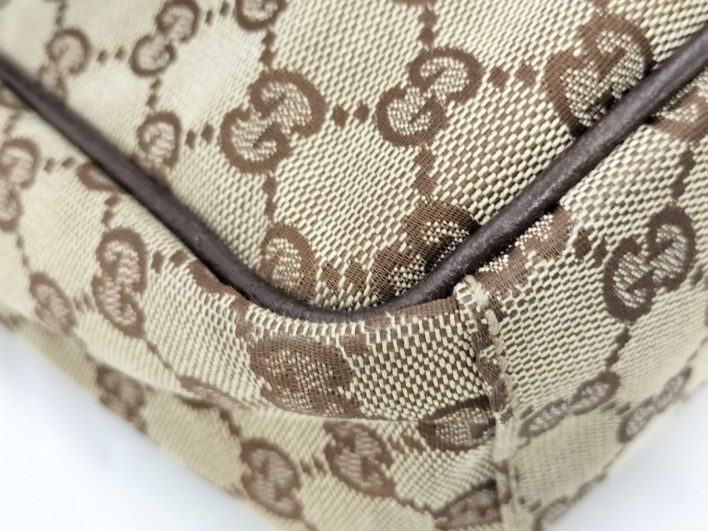 GUCCI Canvas Shoulder Bag