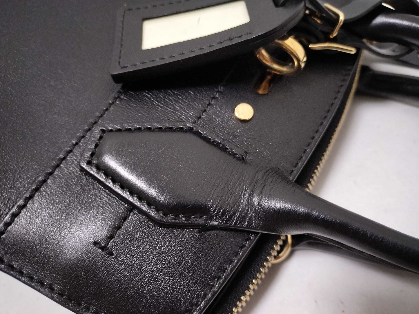 LOUIS VUITTON City Steamer Handbag