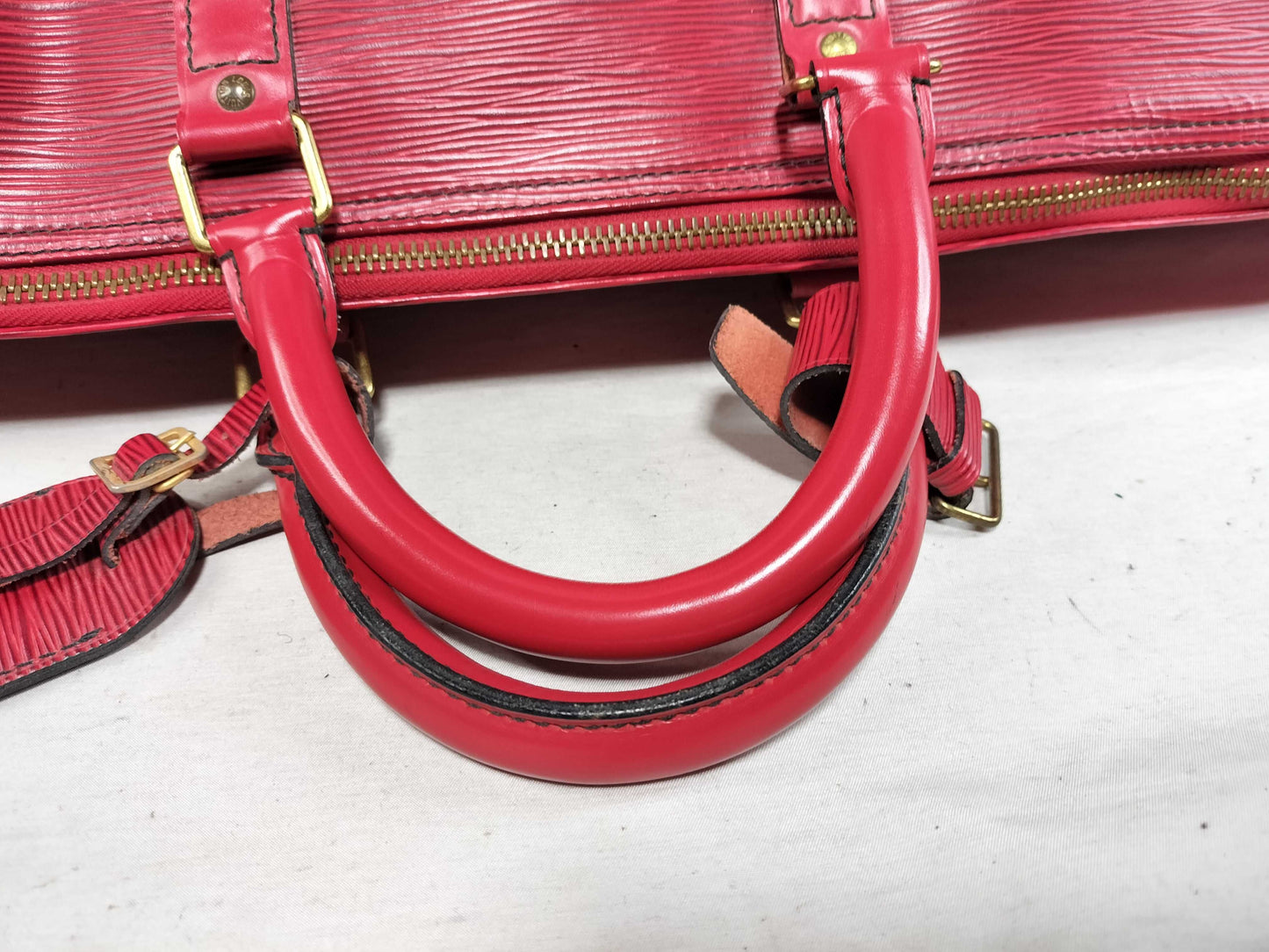 LOUIS VUITTON Epi Keepall 55 Boston Bag