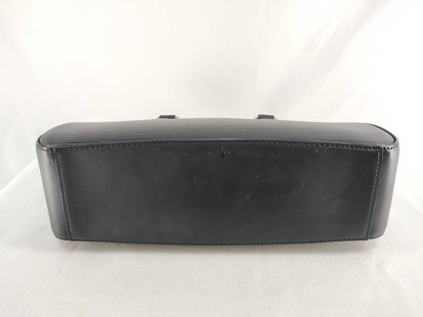 LOUIS VUITTON Epi Jasmine Noir Handbag M52082
