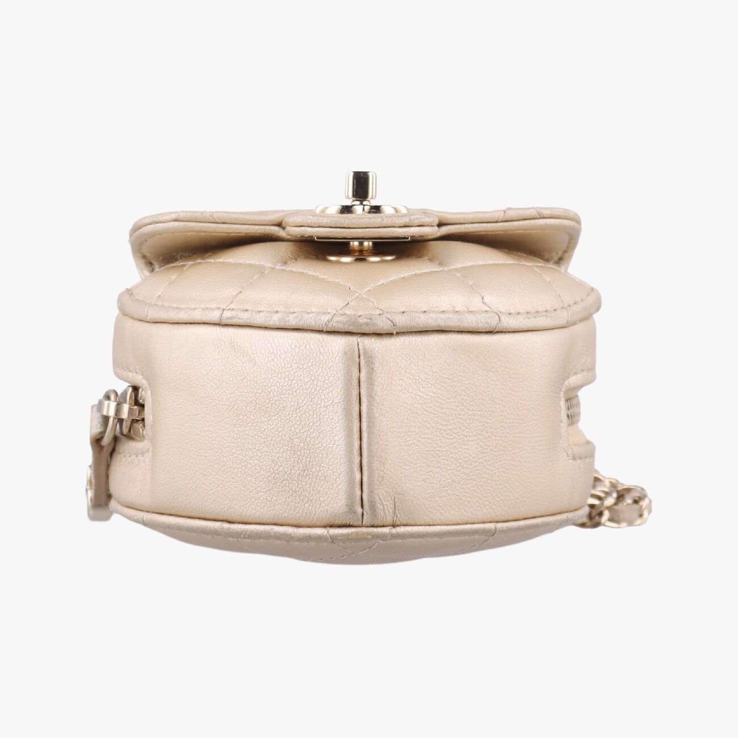 CHANEL Heart Arm Matelasse Gold Lambskin Shoulder Bag AP278332050483