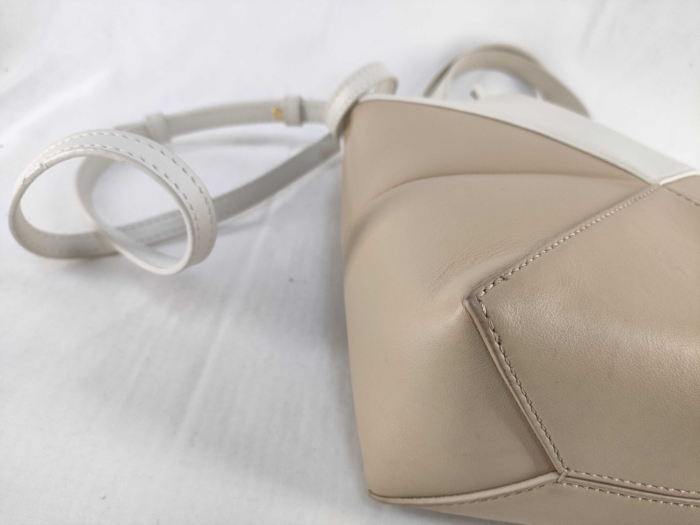 LOEWE Puzzle Fold Mini Tote Bag in Shiny Calfskin, White and Beige