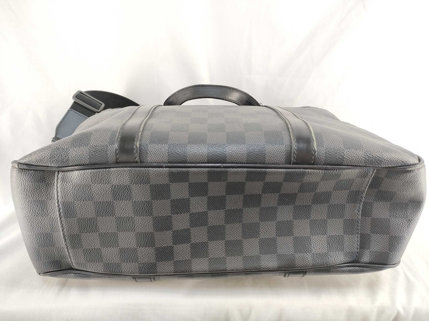 LOUIS VUITTON Damier Graphite Louis Vuitton Graphite Tadao Tote Bag N51192 DU1152