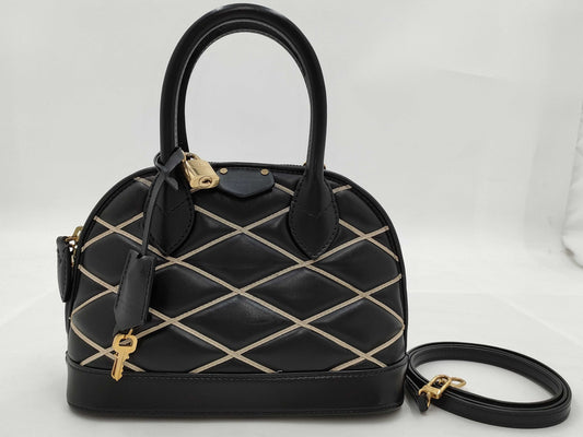 LOUIS VUITTON Louis Vuitton Alma Handbag