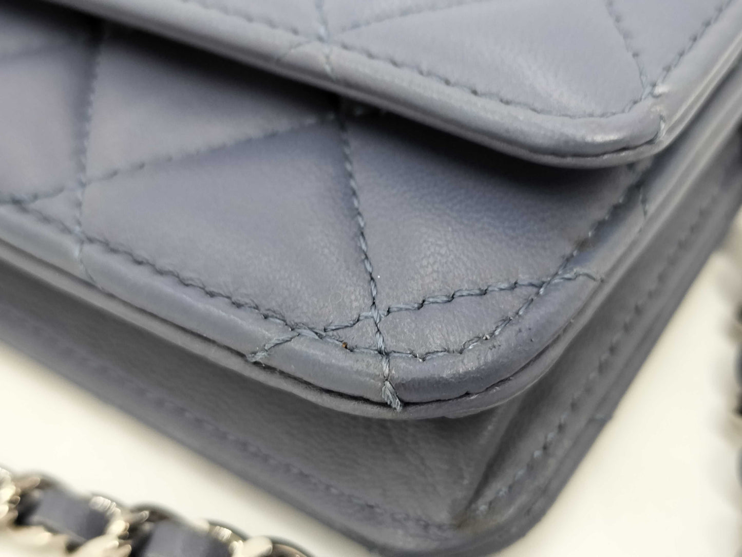 CHANEL Chain Wallet Shoulder Bag