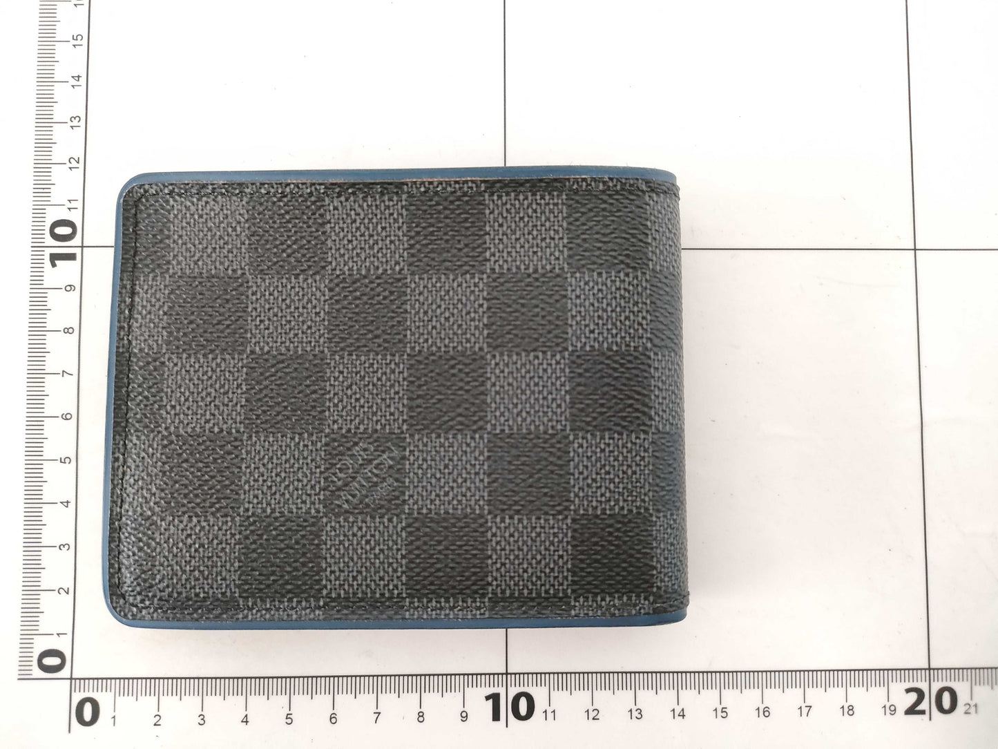 LOUIS VUITTON Damier Graphite LV Portefeuille Multiple BC Product N64033/MI0146 Wallet