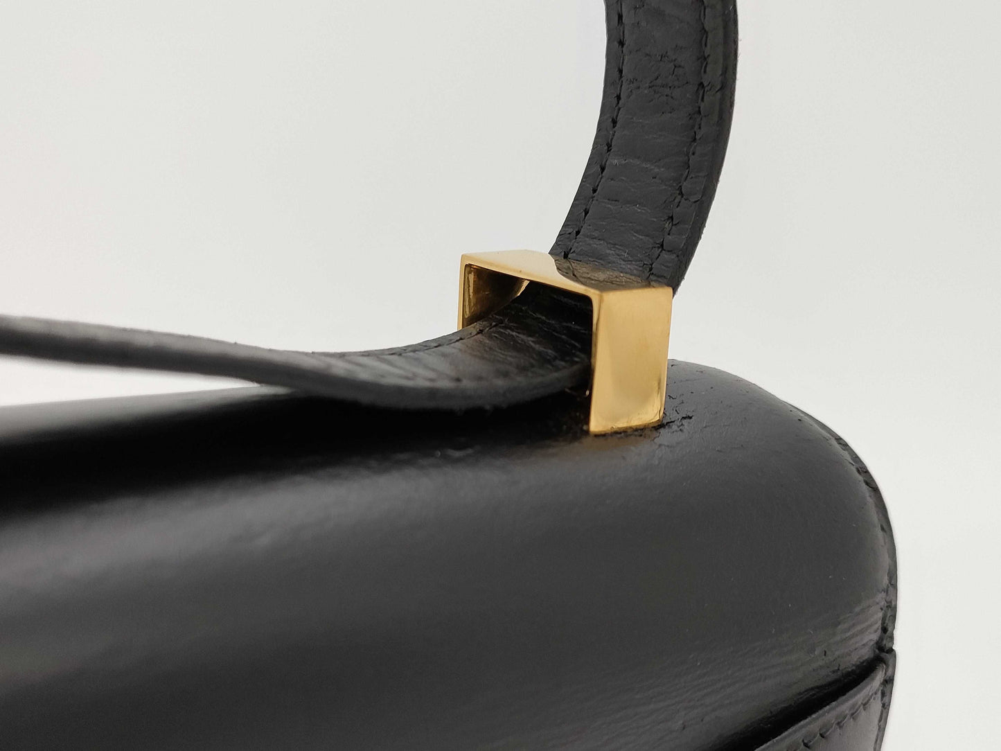 HERMES Constance 23 Black Shoulder Bag with O* Stamp