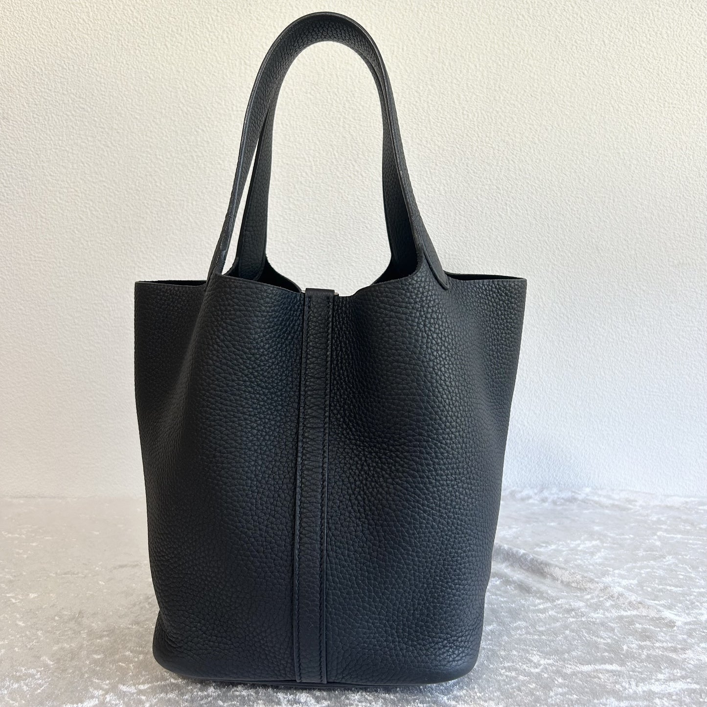 HERMES Picotin Lock MM Noir Black Y Stamp Handbag