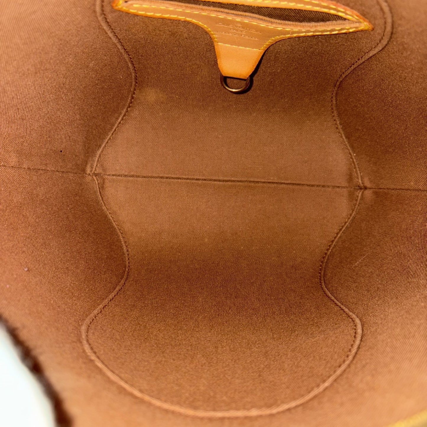 LOUIS VUITTON LOUIS VUITTON Monogram Ellipse Handbag