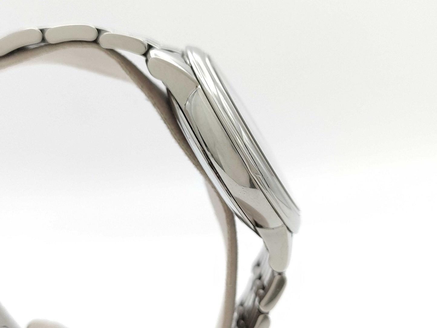 OMEGA 424.10.37.20.01.001 87295265 Automatic Black Dial Men's Watch