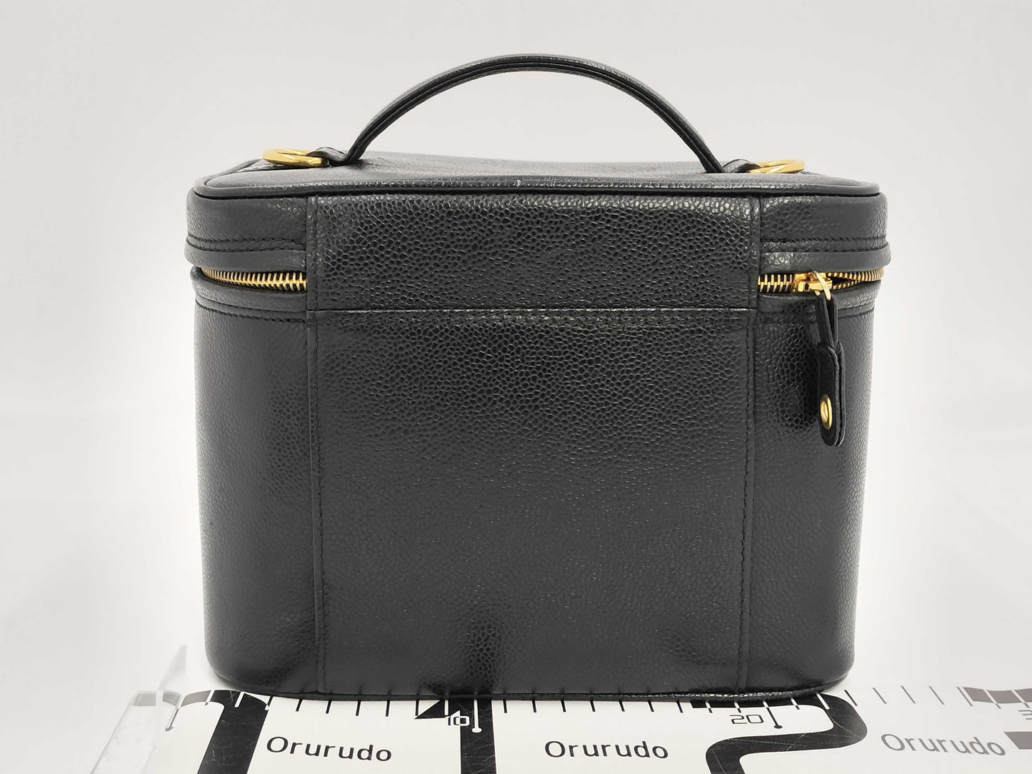 CHANEL Caviar Skin Vity Bag with Seal Vanity Bag