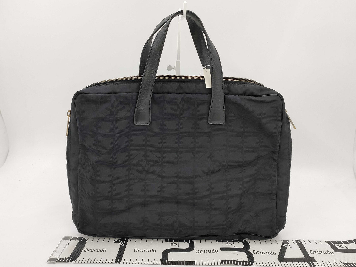 CHANEL Tote Handbag