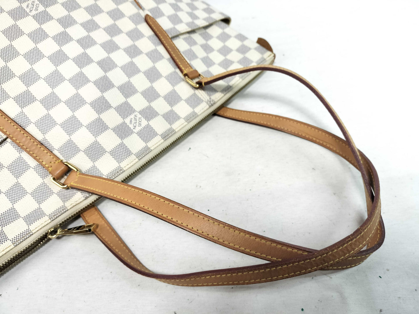 LOUIS VUITTON Damier Azur Louis Vuitton Totally Azur Tote Bag