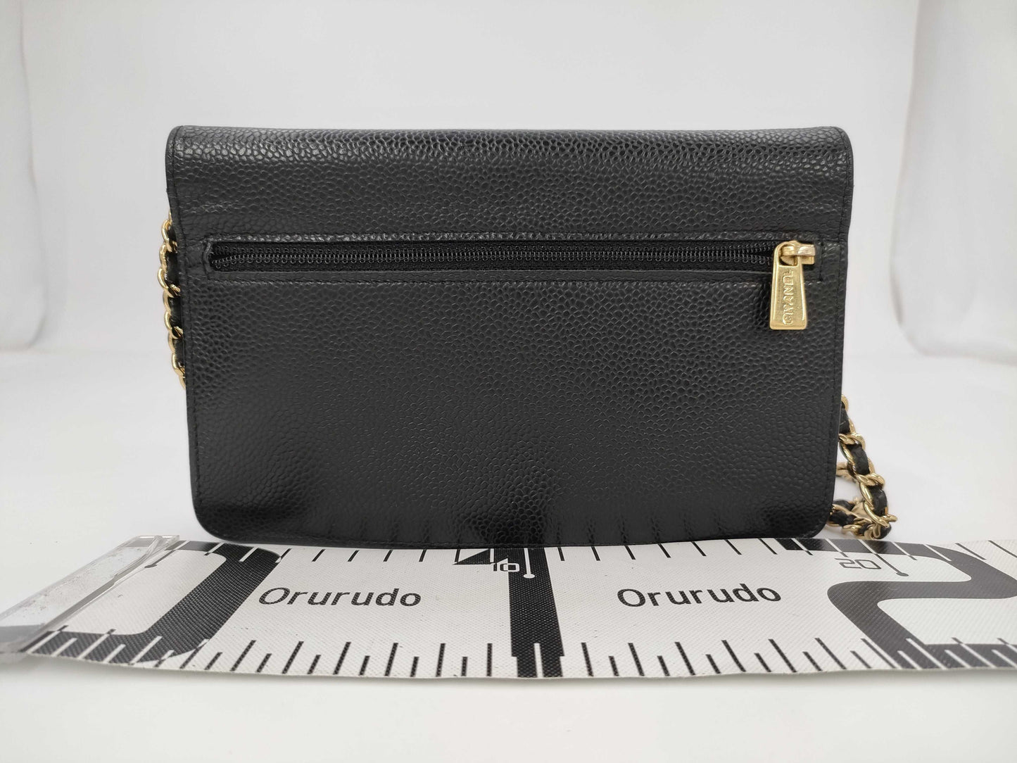 CHANEL Matelasse Chain Shoulder Bag
