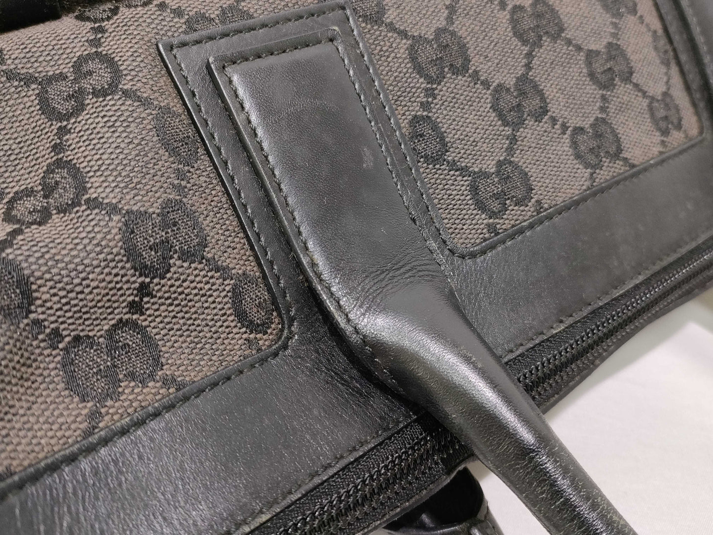 GUCCI GG Canvas Gucci Handbag Handbag