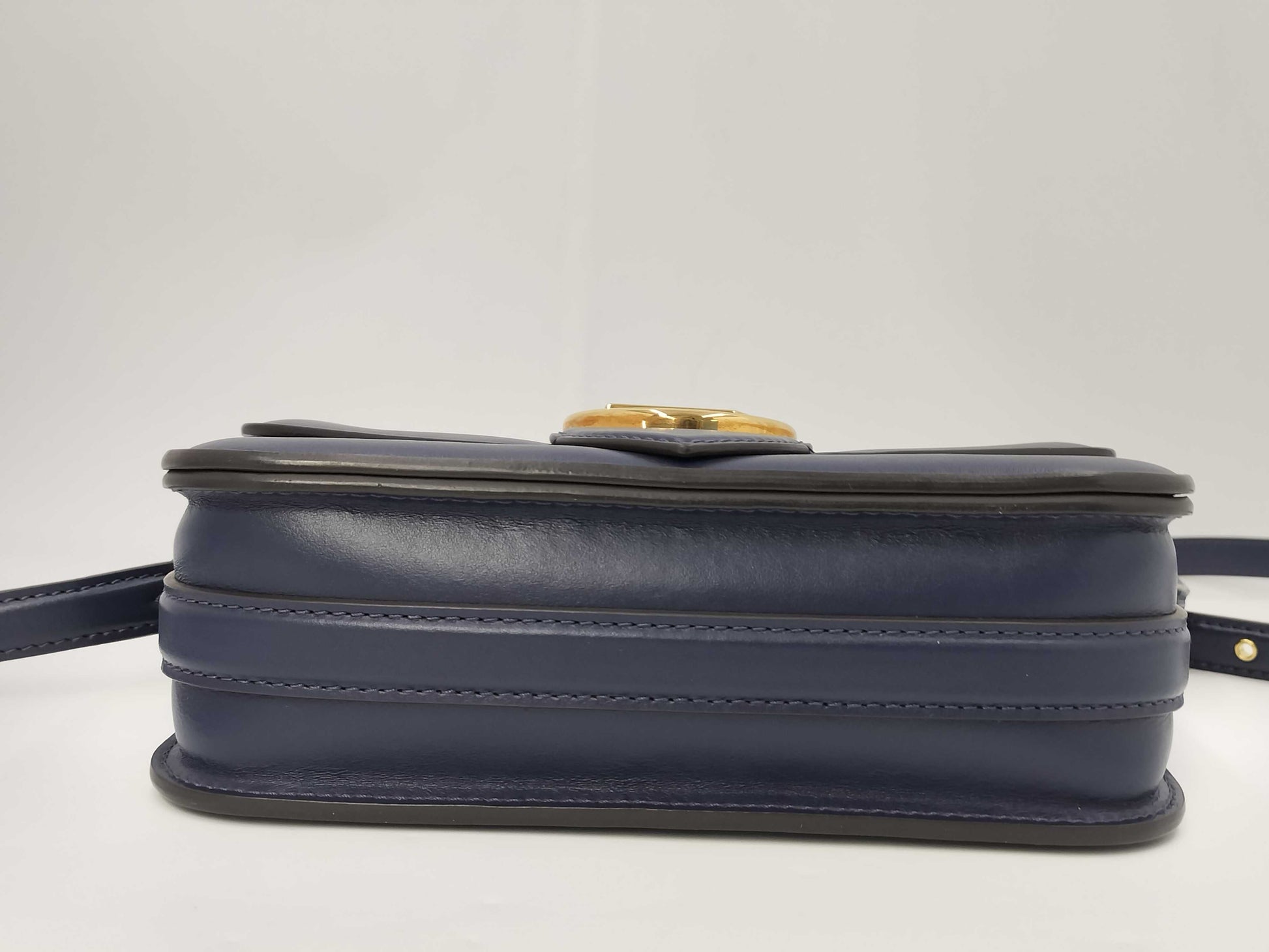 LOUIS VUITTON LV Logo Pont Neuf M55951 Shoulder Bag