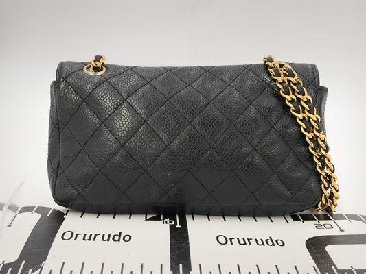 CHANEL Caviar Matelasse Shoulder Bag