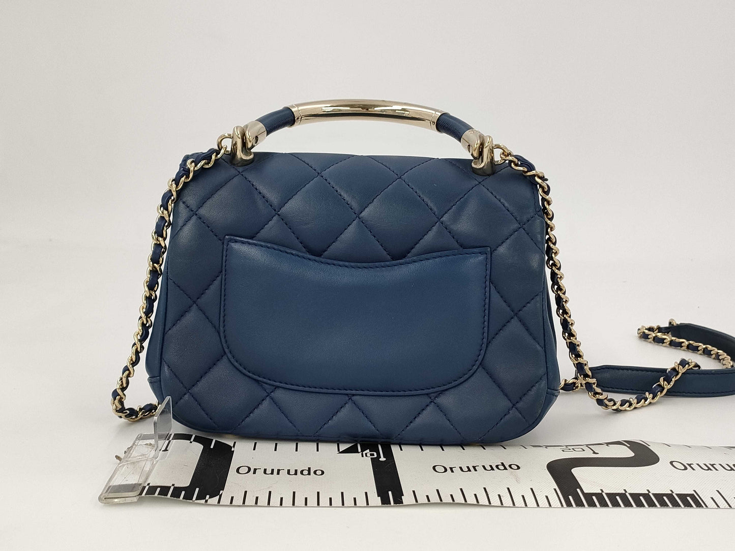 CHANEL Matelasse Shoulder Bag Shoulder Bag