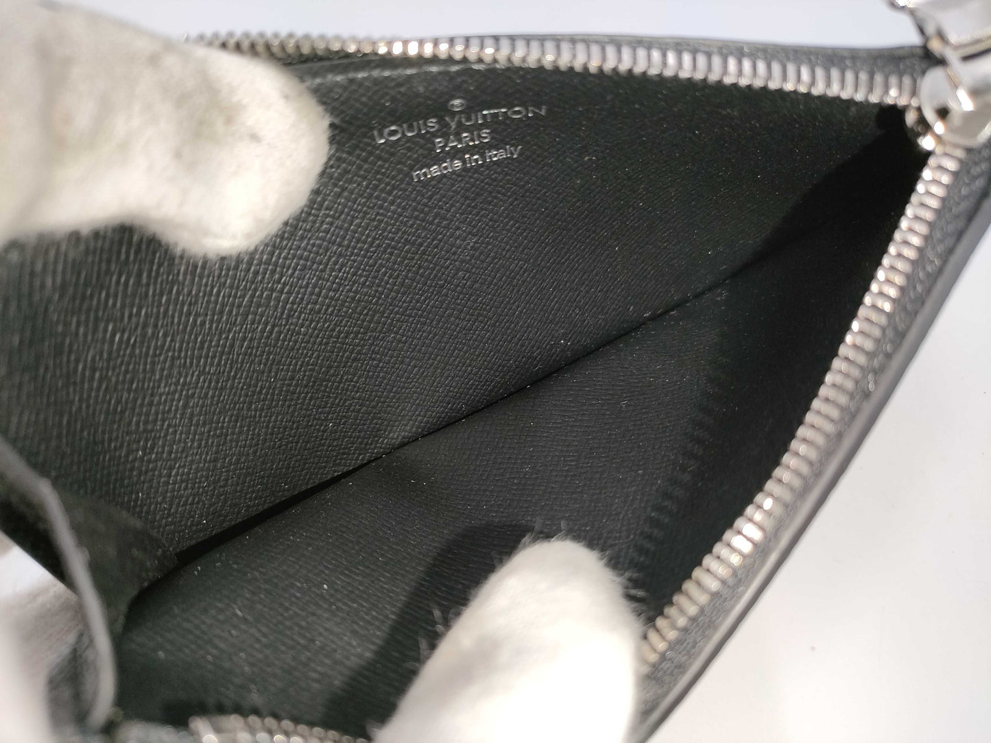 LOUIS VUITTON Taiga M62914 Coin Card Holder with Dust Bag, Card Case, Pass Case, Business Card Holder