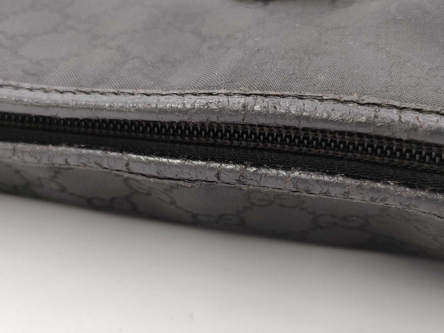 GUCCI Abbey Black Shoulder Bag 268642