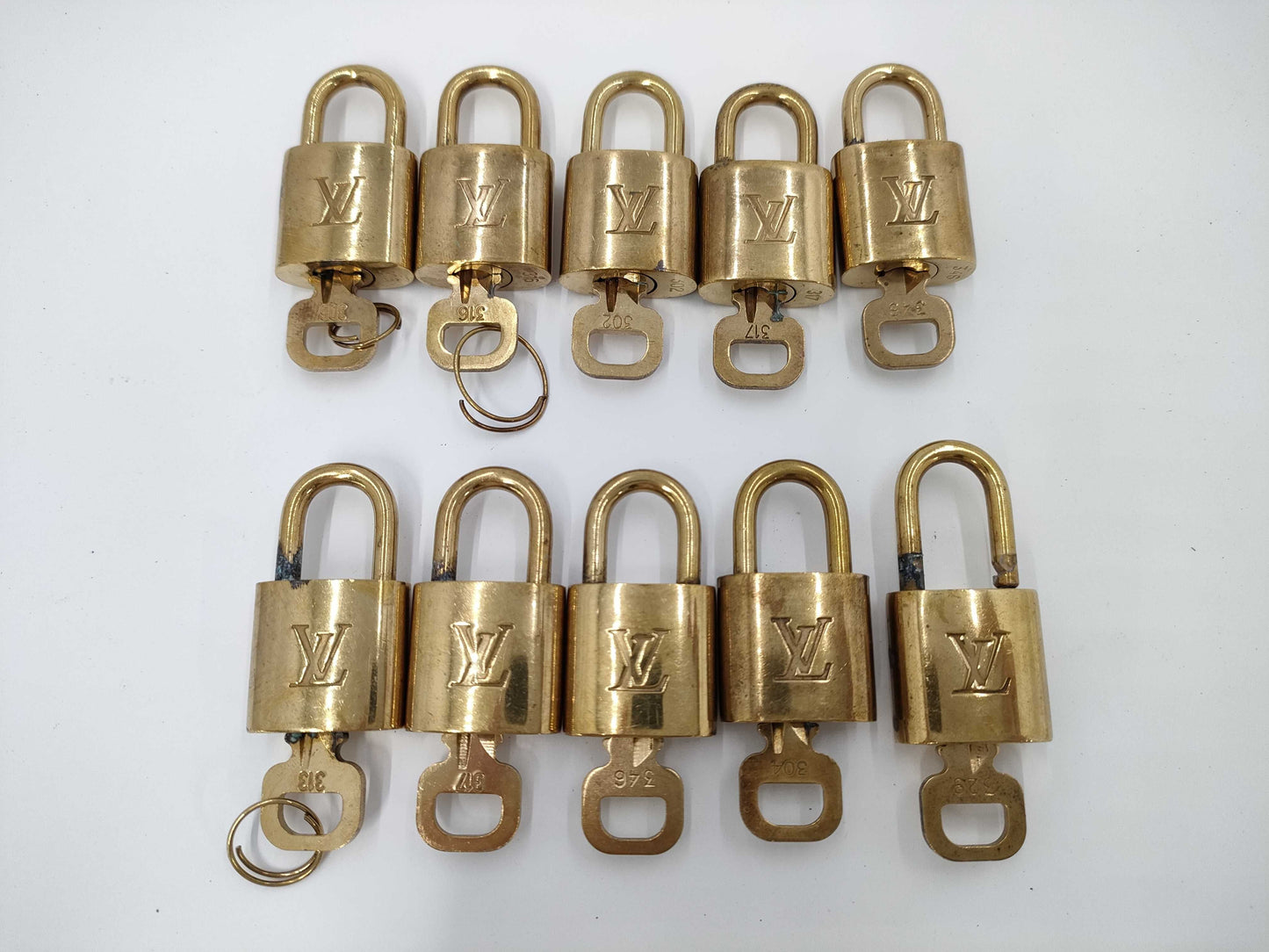 LOUIS VUITTON Cadena Key 10 pieces Other accessories
