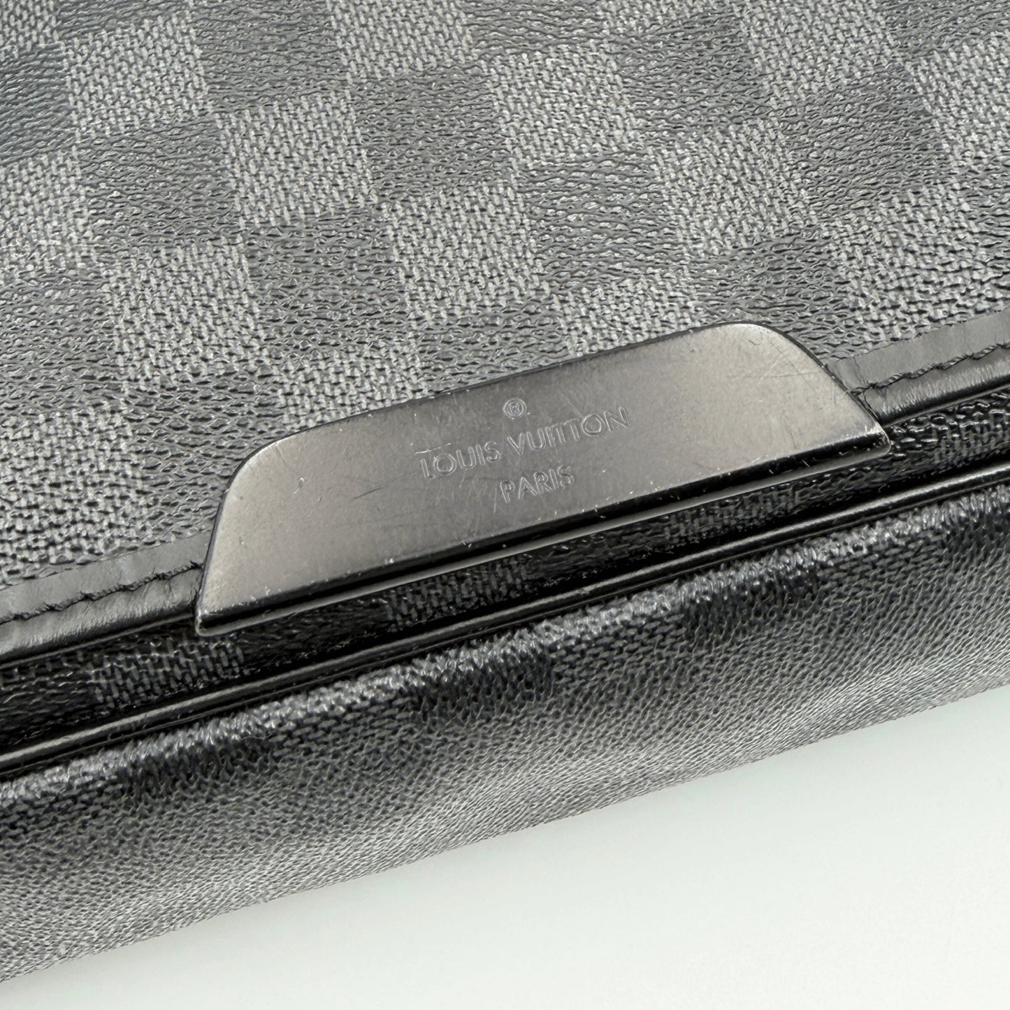 LOUIS VUITTON Daniel MM Damier Graphite N58029 Shoulder Bag