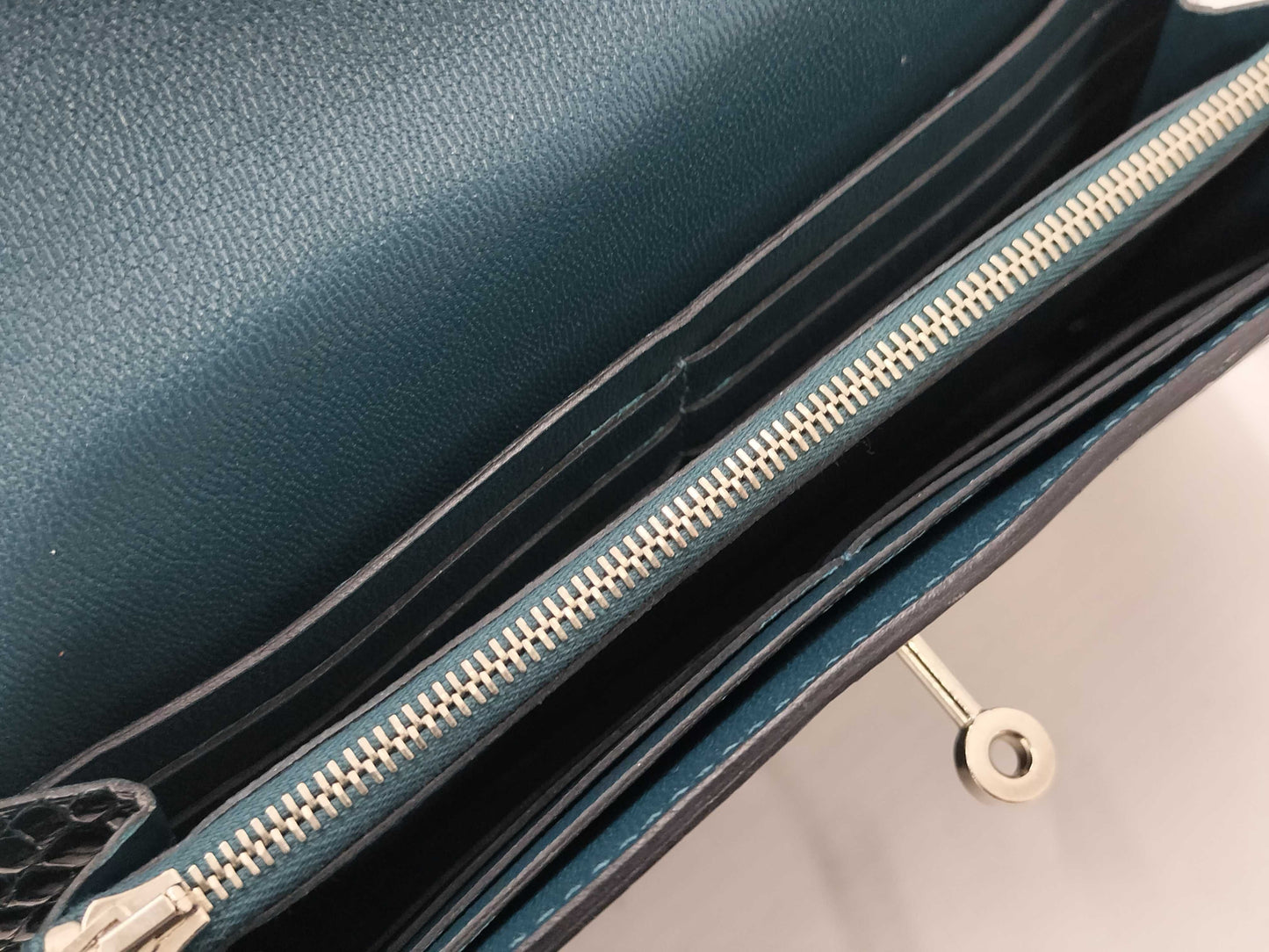 HERMES Kelly Wallet Crocodile Gillies Wallet