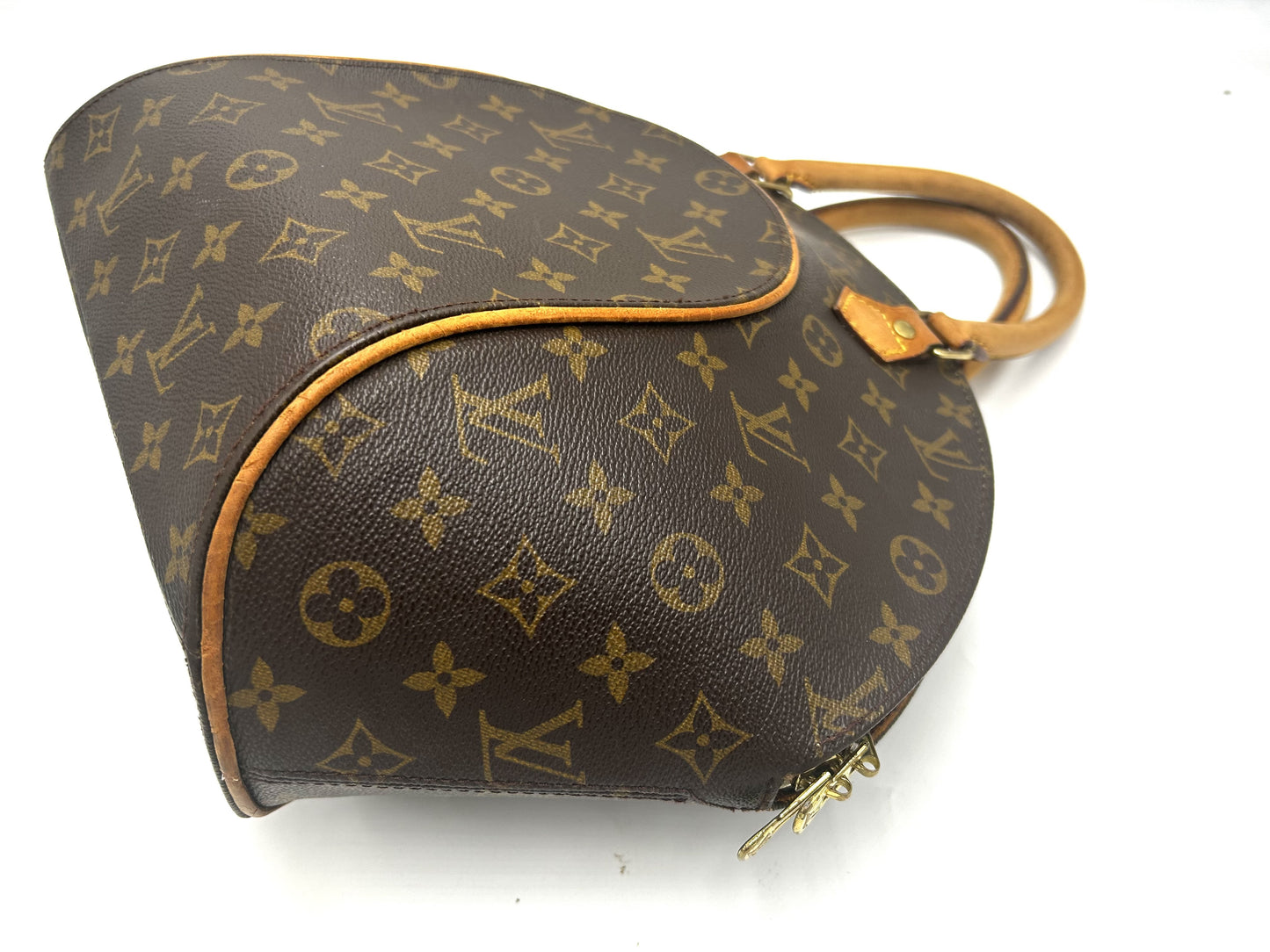 LOUIS VUITTON Ellipse Monogram Bag
