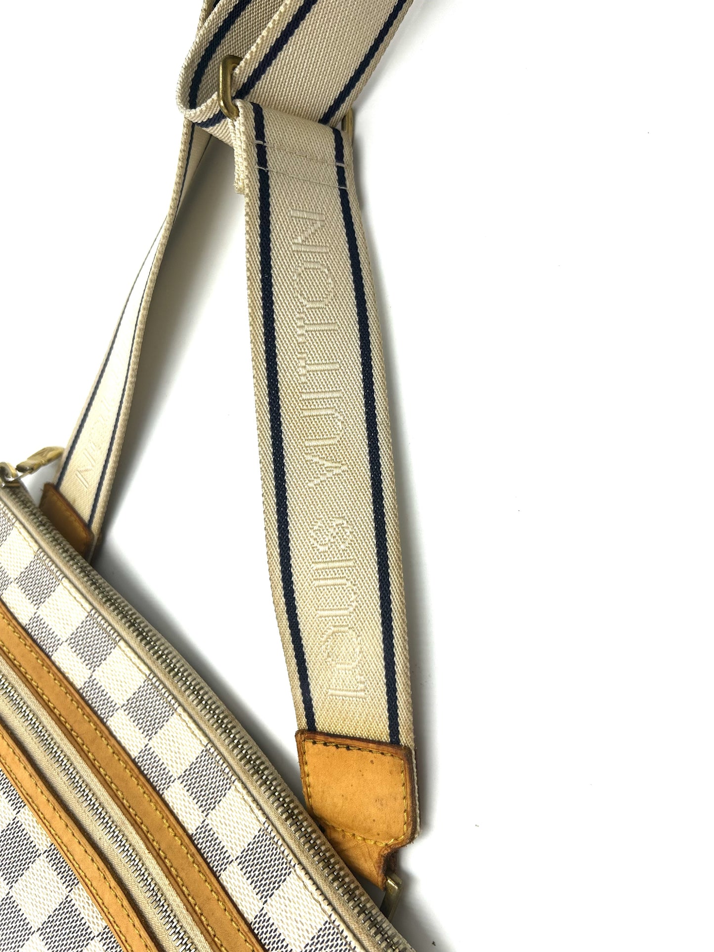 LOUIS VUITTON Azur Pochette Bosphor Bag