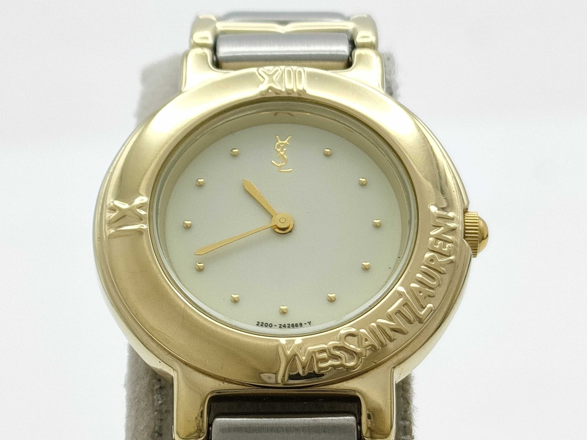 Yves Saint Laurent Others 2200-229789Y 730341 Quartz Women's Watch