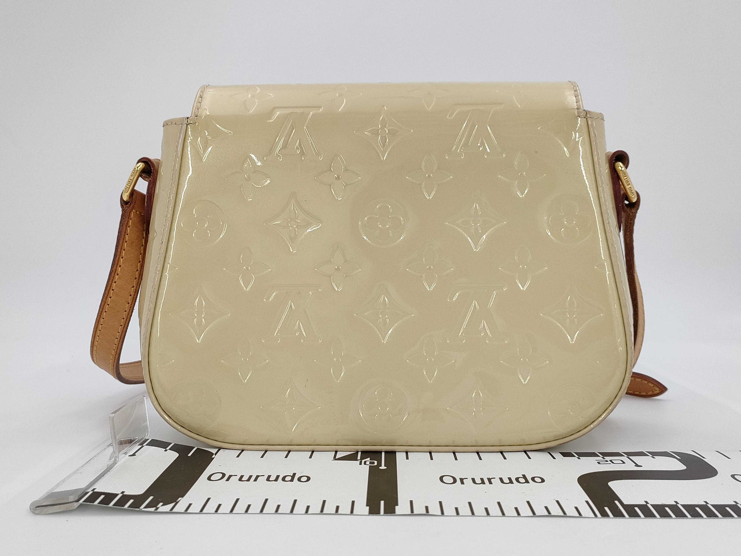 LOUIS VUITTON LOUIS VUITTON Vernis Minna Street Monogram Vernis Perle M91509 FL0112 Shoulder Bag Bag