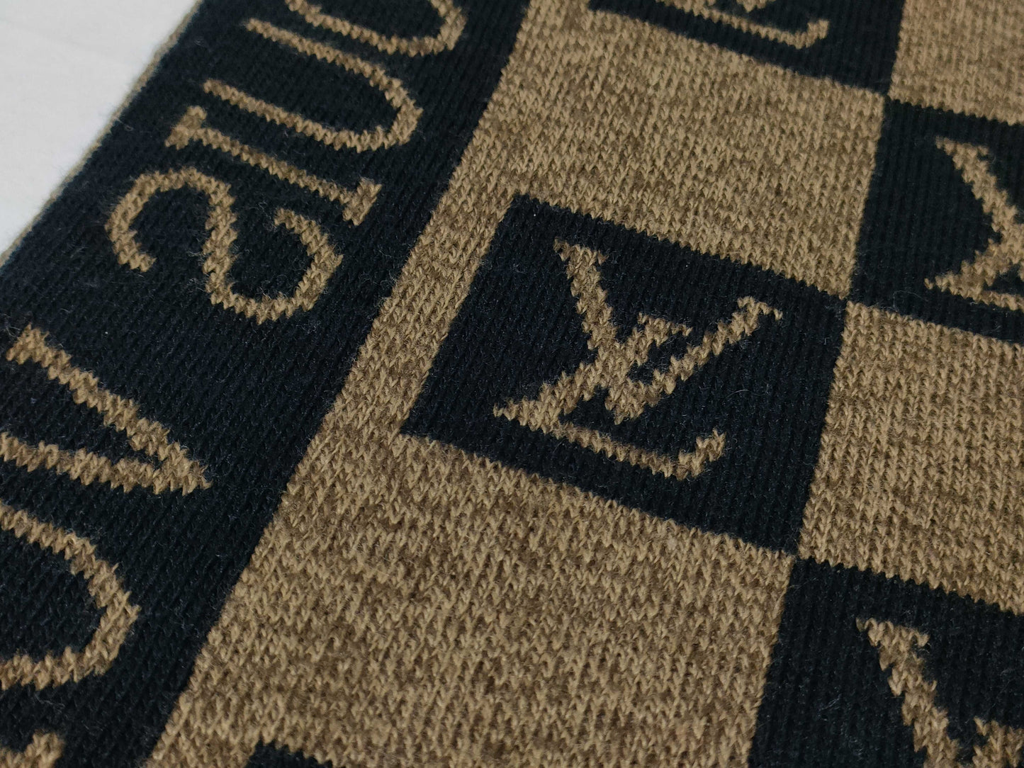 LOUIS VUITTON Brown Scarf Other Accessories