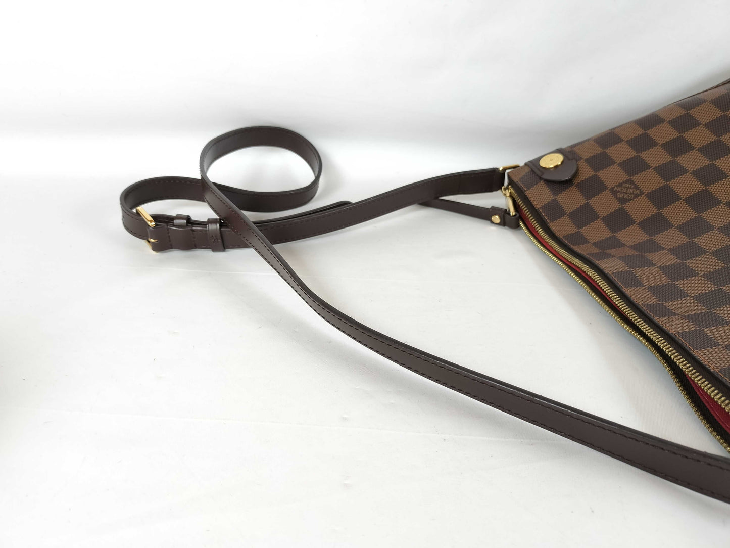 LOUIS VUITTON Damier N41425 Duomo Damier Shoulder Bag