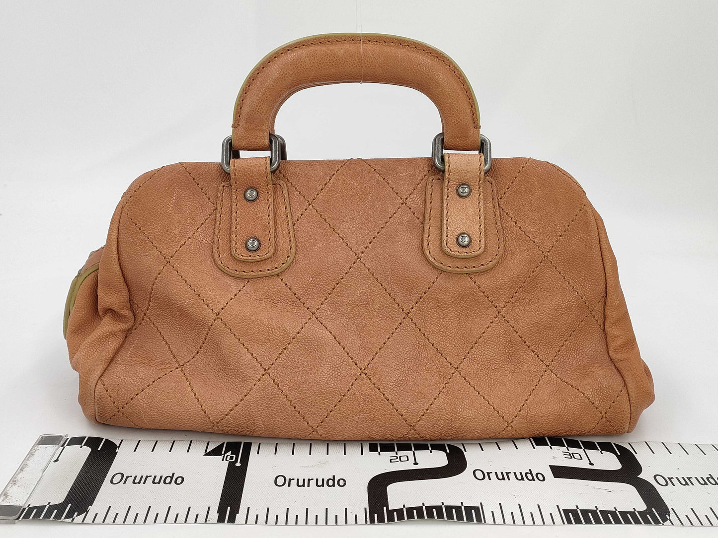 CHANEL Caviar Skin Handbag Handbag