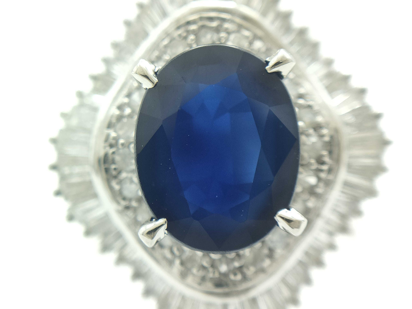 S3.00ct D1.00ct PT900 7.7g Ring