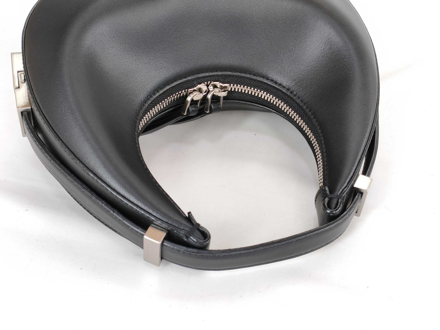 Osoi One Shoulder Bag Leather Black Handbag