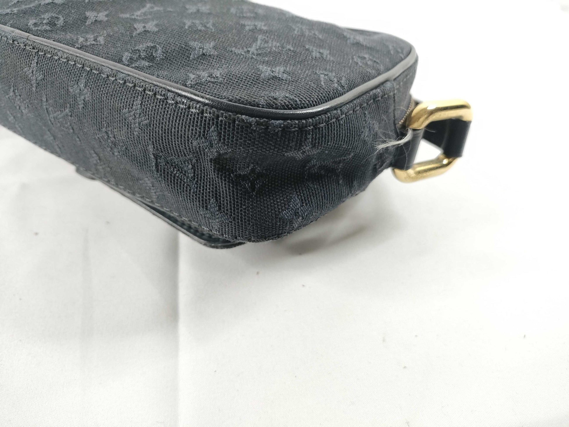 LOUIS VUITTON Monogram Mini Vuitton Monogram Mini Juliet MM M92417 TH0092 Shoulder Bag