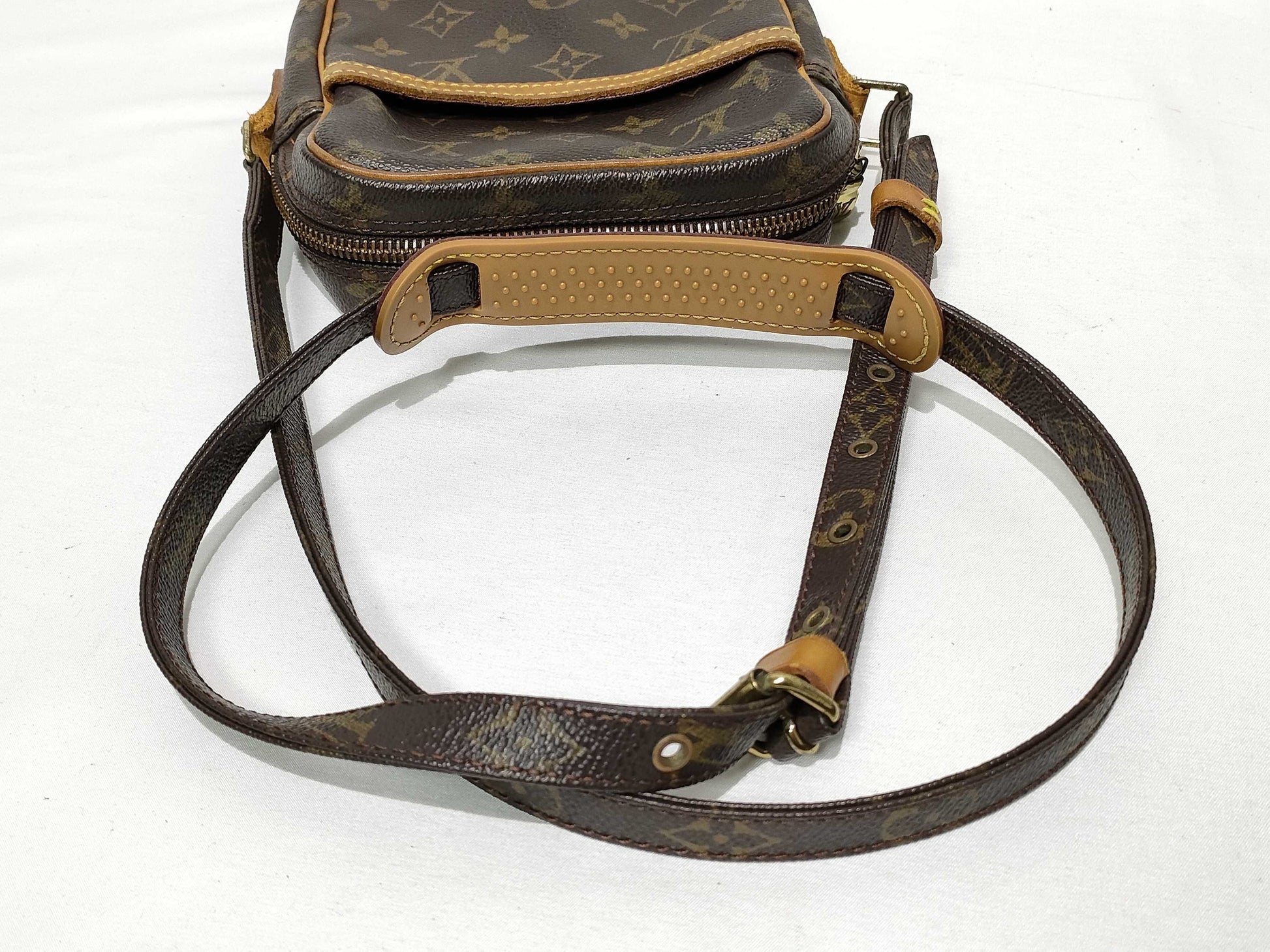 LOUIS VUITTON Monogram Vuitton Monogram Danube M45266 Brown Shoulder Bag