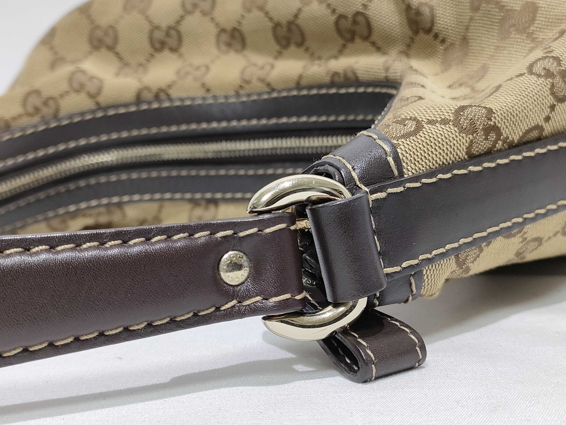 GUCCI GG Canvas ID - Gucci GG Canvas Shoulder Bag Beige 257070 Shoulder Bag