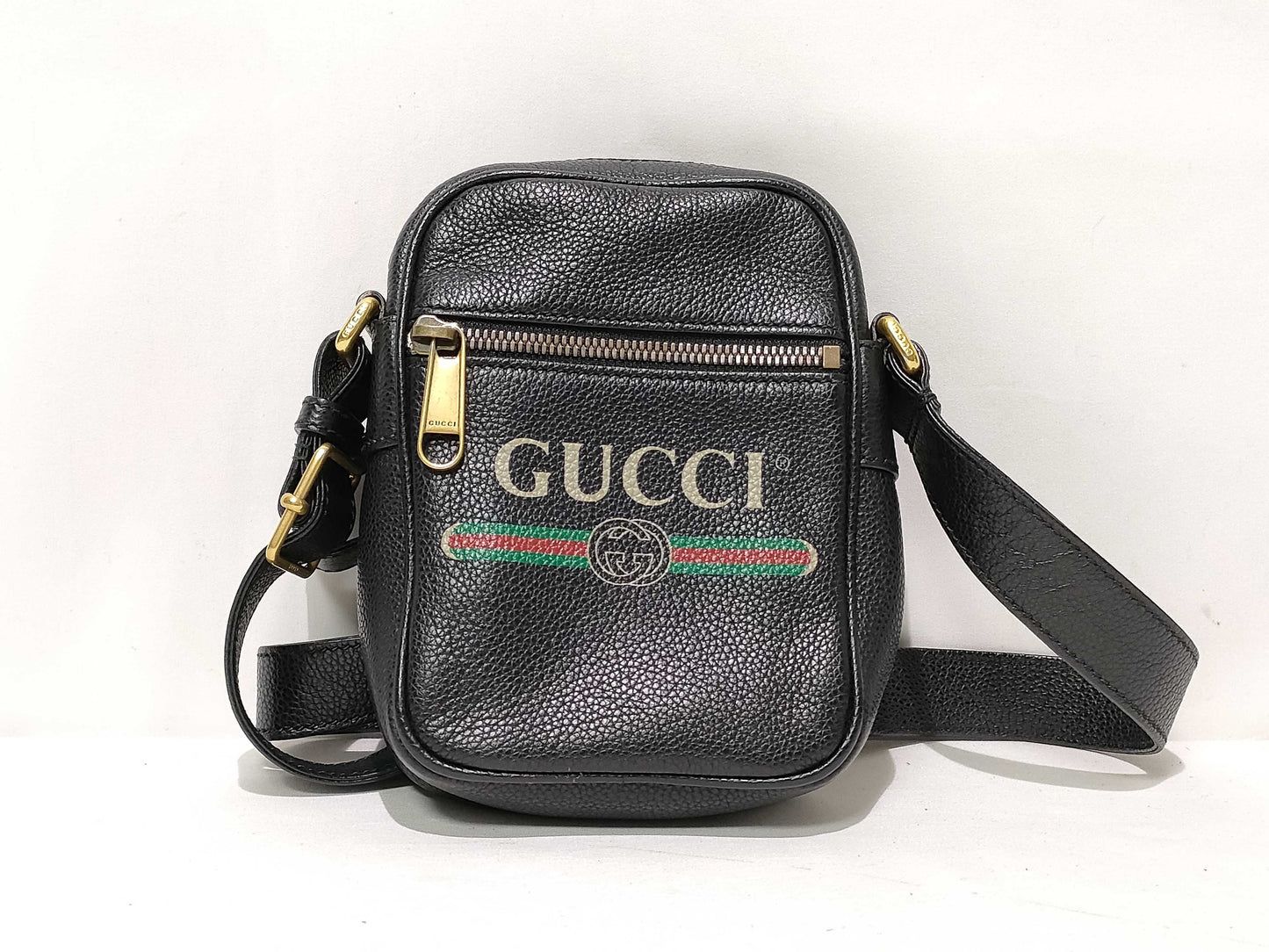 GUCCI Gucci Logo Print Leather Shoulder Bag Black 574803 Shoulder Bag