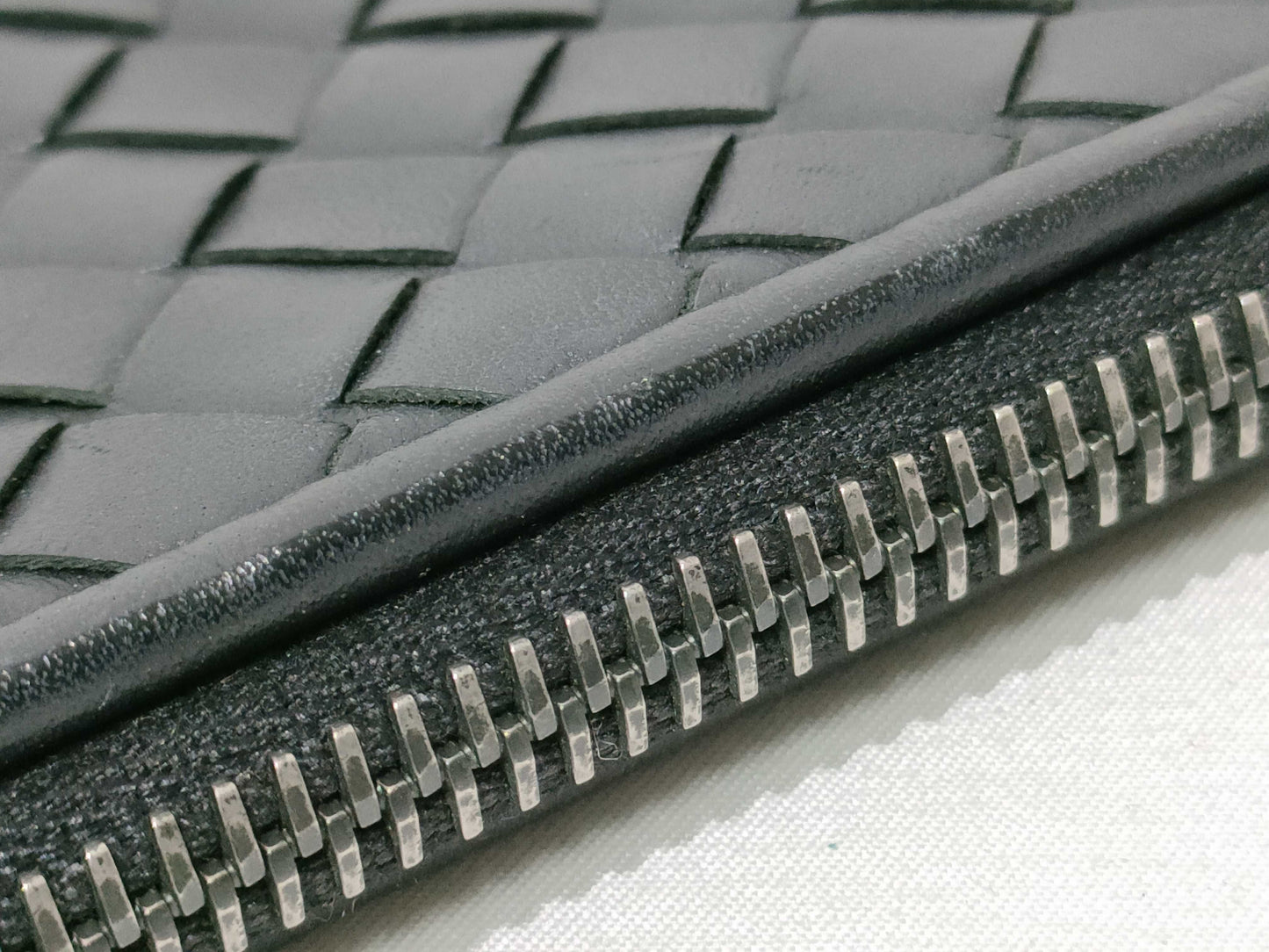 BOTTEGA VENETA Intrecciato Clutch Black Clutch Bag