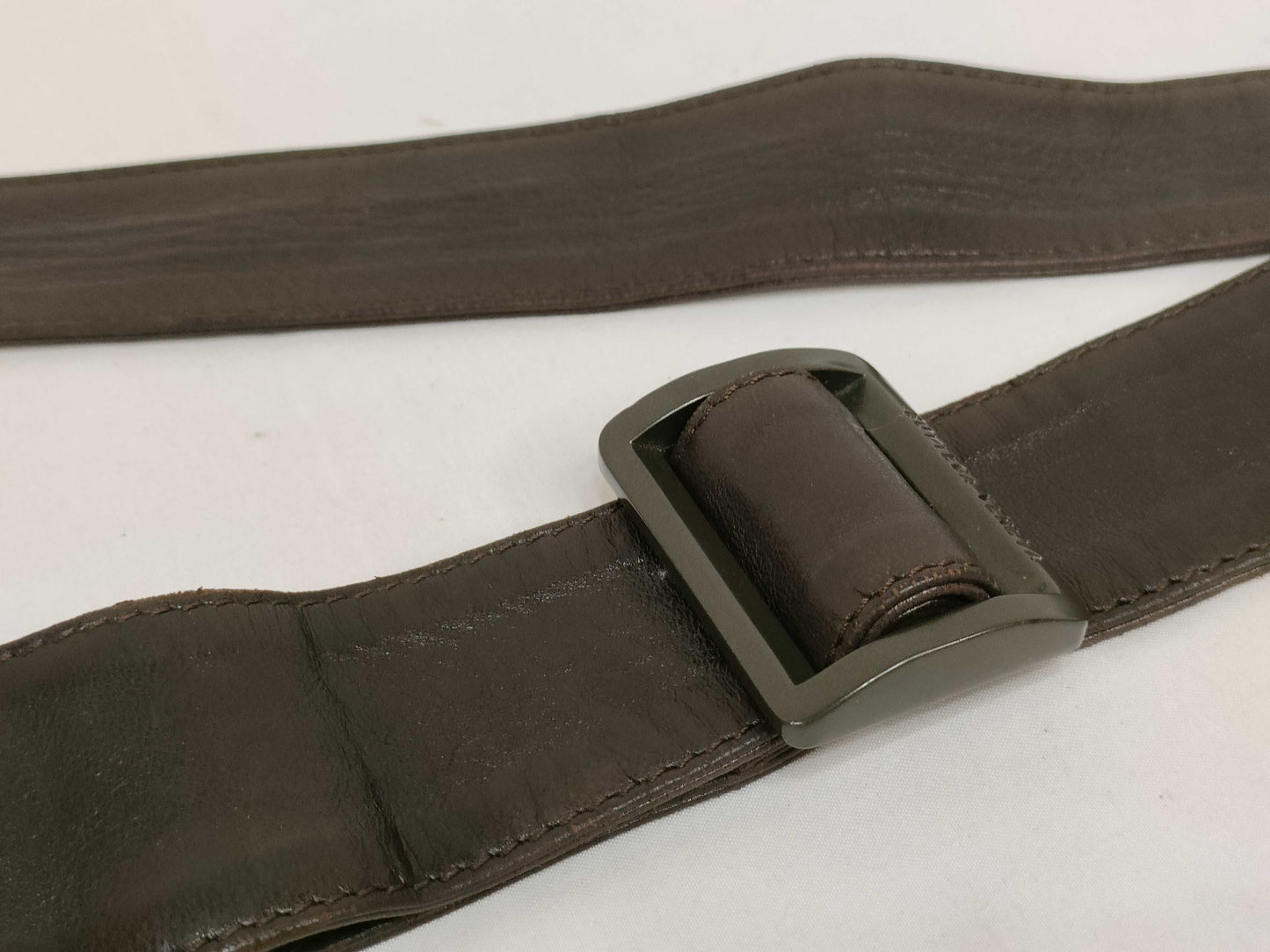 BOTTEGA VENETA Intrecciato Intrecciato Intrecciato Leather Messenger Brown Shoulder Bag