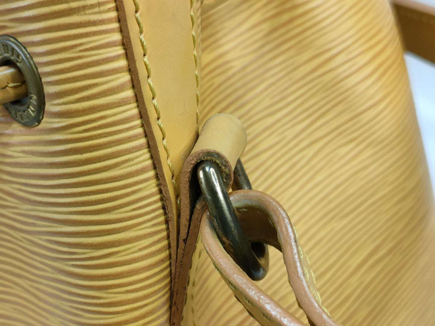 LOUIS VUITTON Epi SG-Louis Vuitton Epi Petit Noe AR2016 Handbag