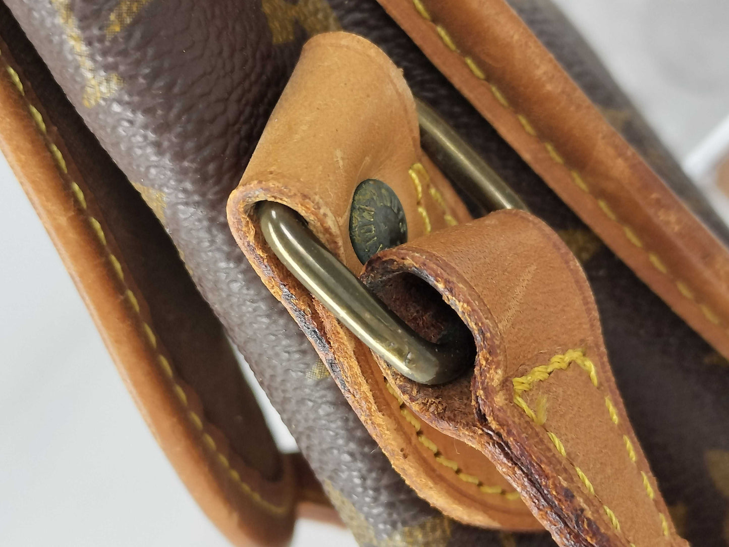 LOUIS VUITTON Monogram Vuitton Monogram Givesiere MM M42247 AR0982 Shoulder Bag