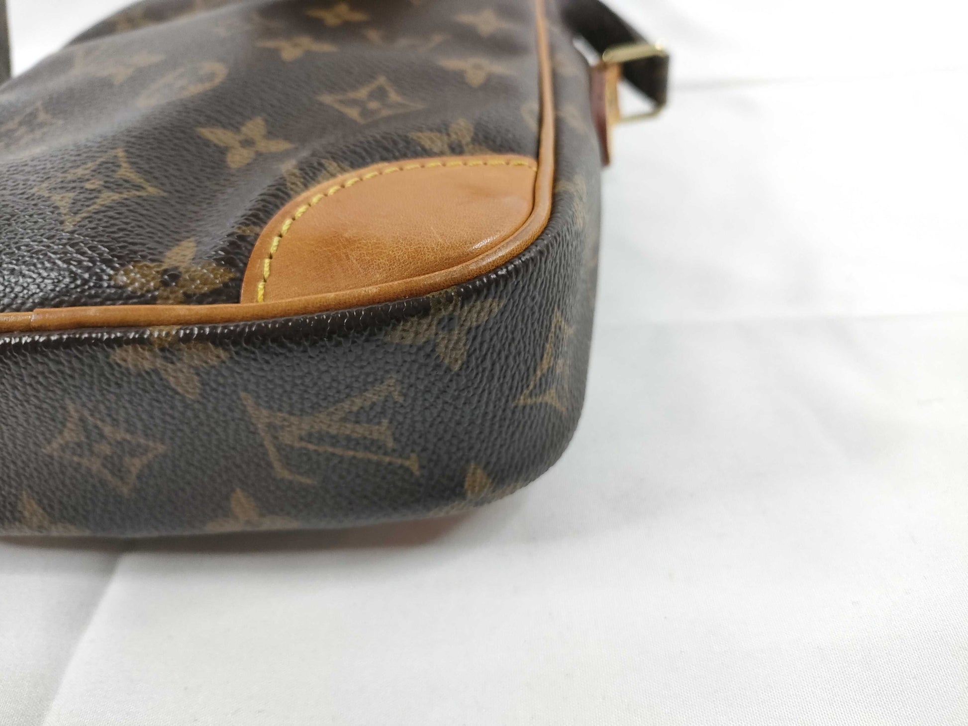 LOUIS VUITTON Monogram Vuitton Monogram Danube M45266 SL0999 Brown Shoulder Bag