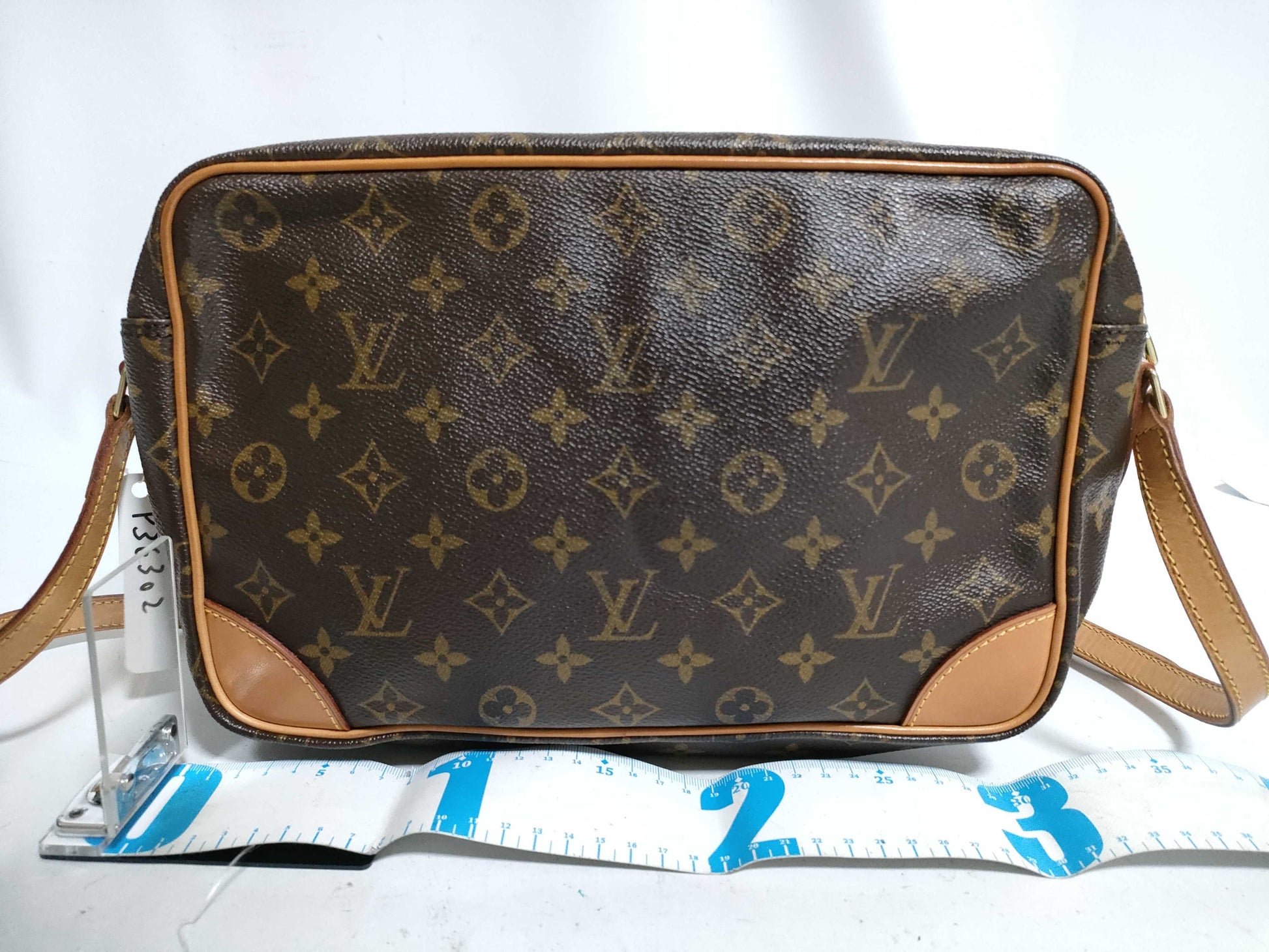 LOUIS VUITTON Monogram HK-Louis Vuitton M51272 Monogram Trocadero 30 Handbag