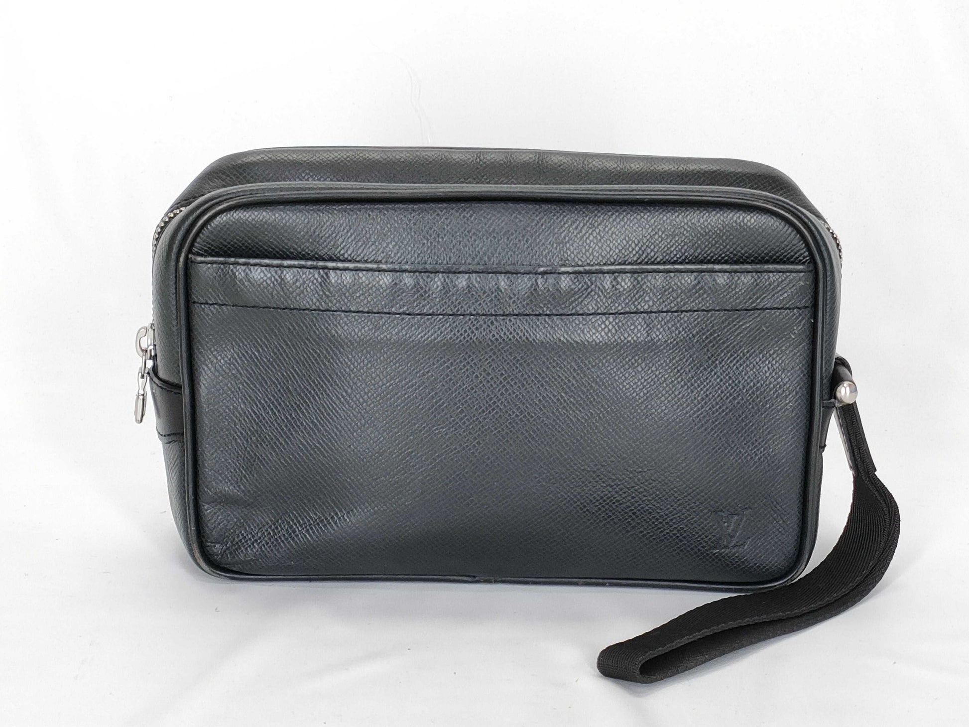 LOUIS VUITTON Taiga Vuitton Taiga Kaluga M30812 Clutch Bag