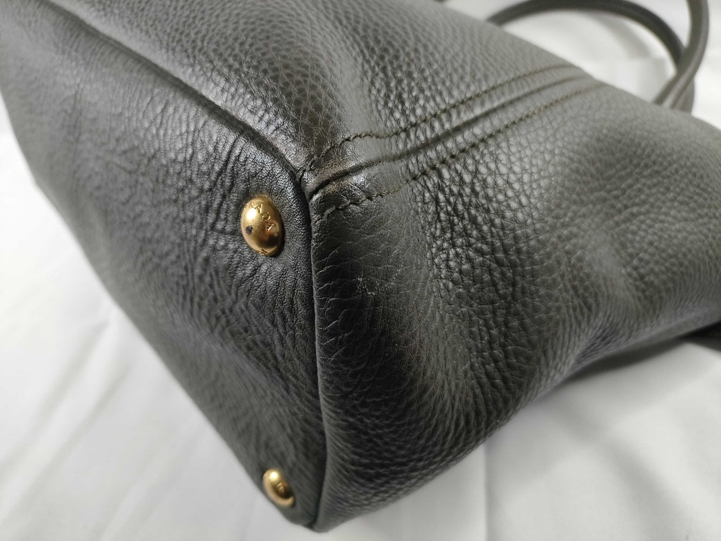 PRADA SG-Prada Vitello Daino Leather 2way handbag Grey BN2435 handbag